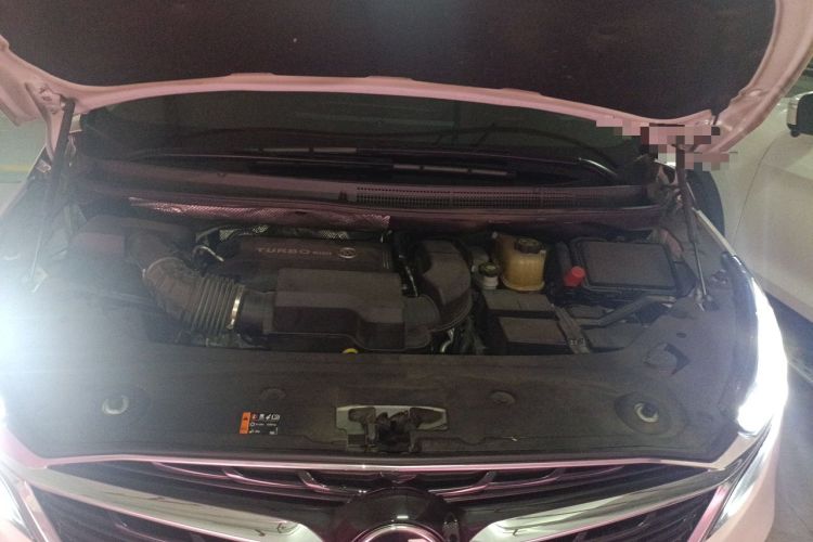 Used Buick GL8 2021 ES Land Cruiser 653T Luxury Edition Engine Bay