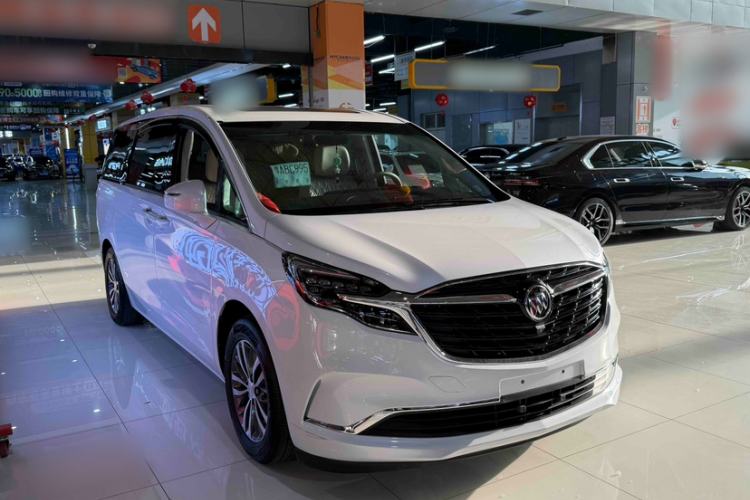 Used Buick GL8 2021 ES Landtrek 653T Comfort Edition Exterior 2