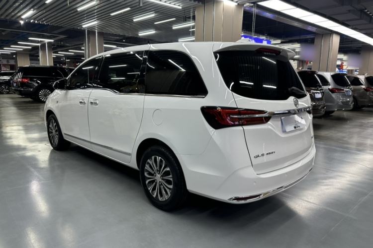 Used Buick GL8 2021 Land Cruiser Executive Class 652T Luxury Model Exterior 4