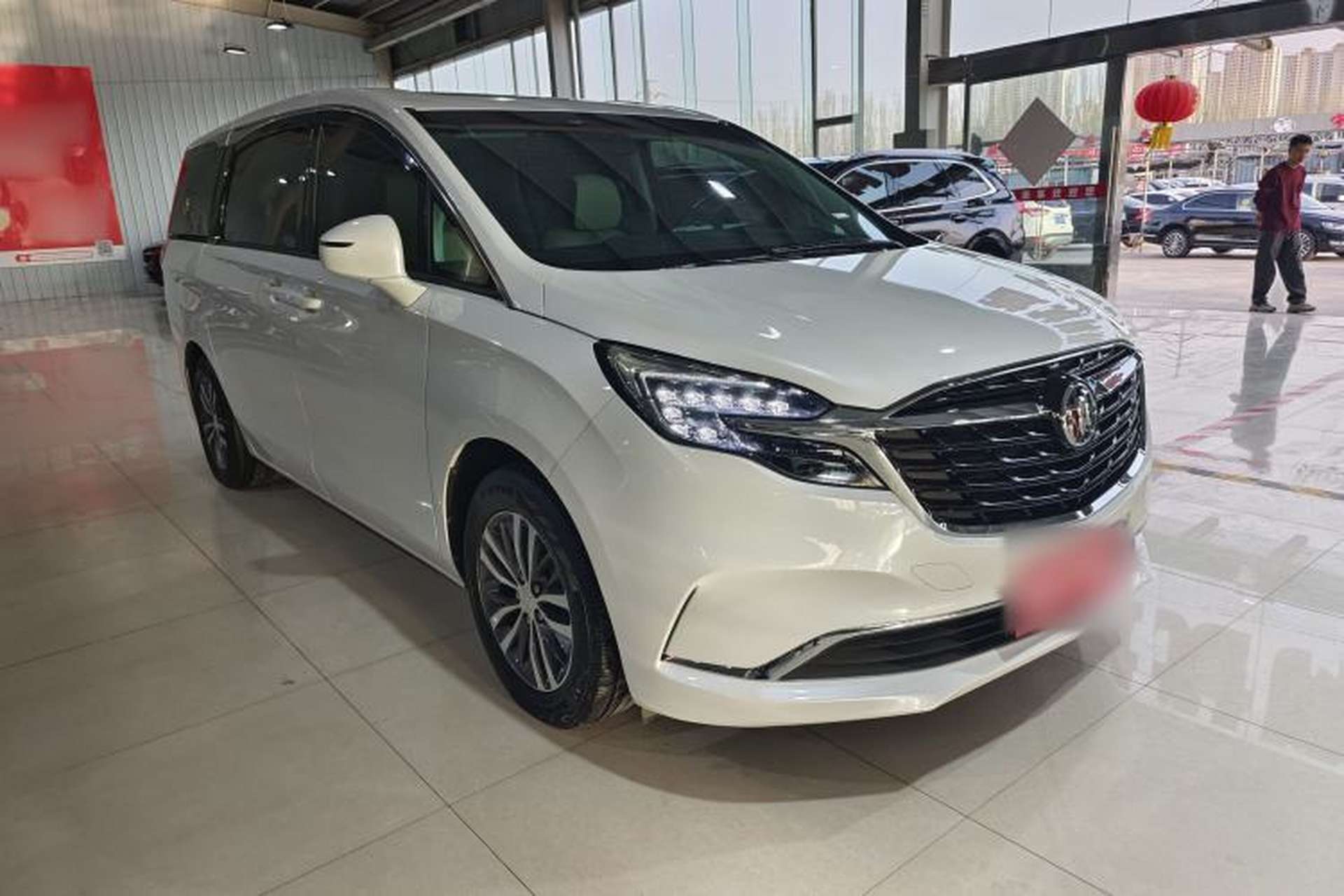 Used Buick GL8 2021 ES Landtrek 653T Comfort Edition Exterior 6