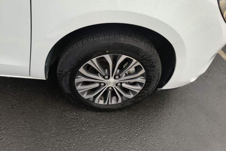 Used Buick GL8 2021 Land Cruiser Executive Class 652T Comfort Model Exterior 8