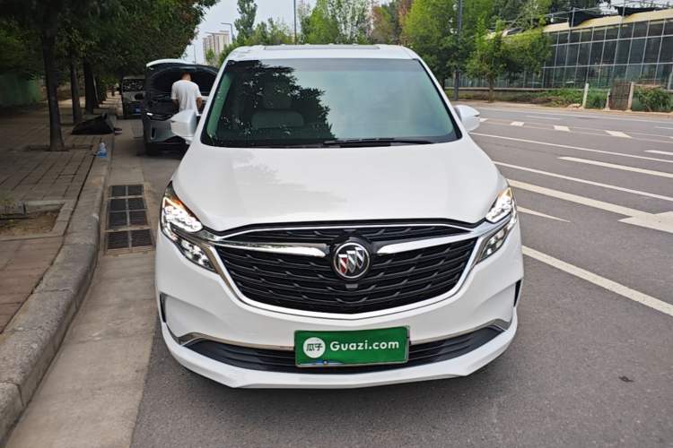 Used Buick GL8 2021 ES Landtrek 653T Comfort Edition Front