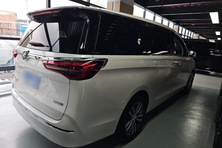 Used Buick GL8 2021 ES Landtrek 653T Comfort Edition Front