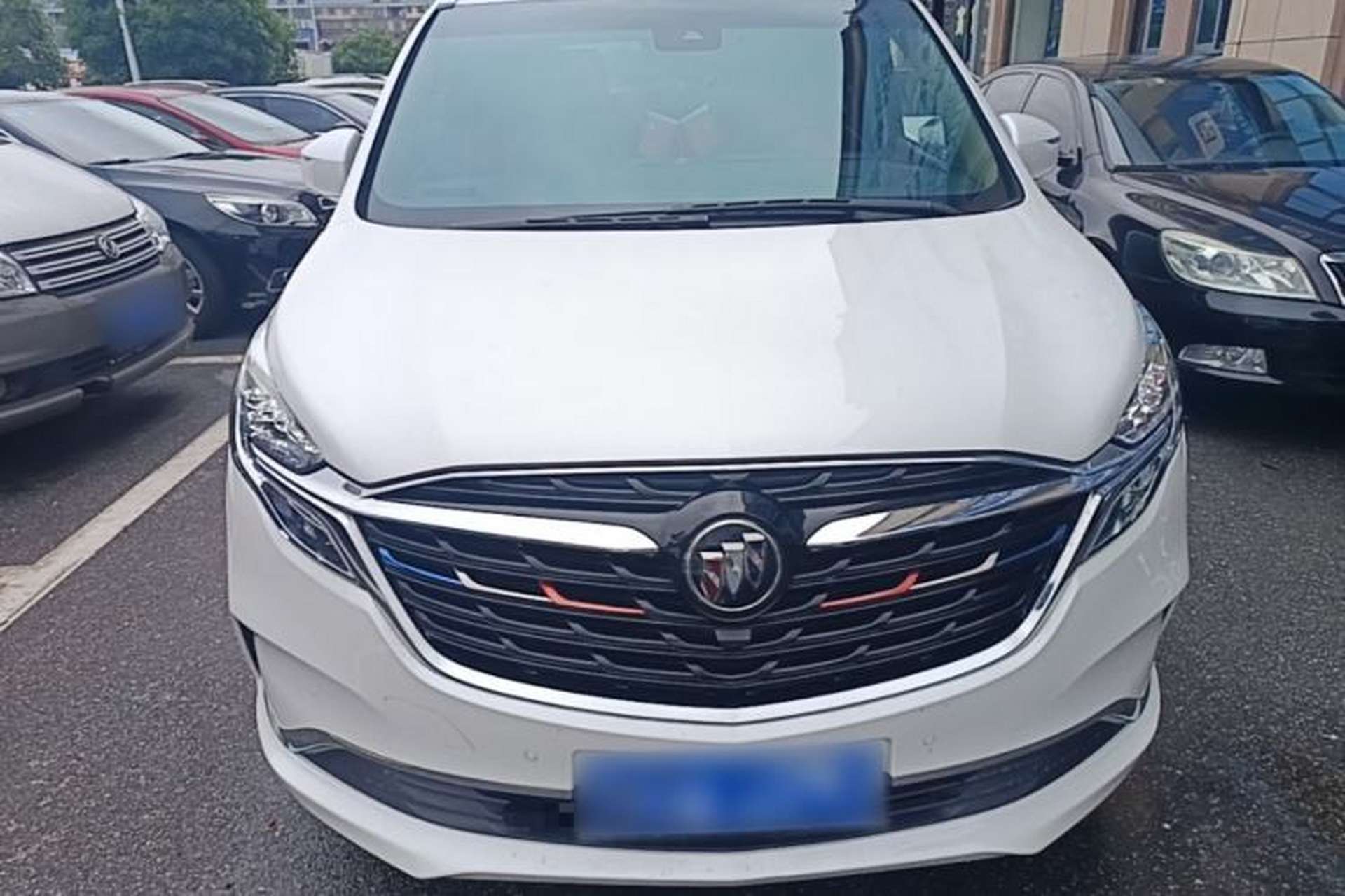 Used Buick GL8 2021 ES Land Cruiser 653T Luxury Edition Front
