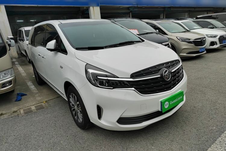 Used Buick GL8 2021 Land Cruiser Executive Class 652T Luxury Model Front Right 45 Deg