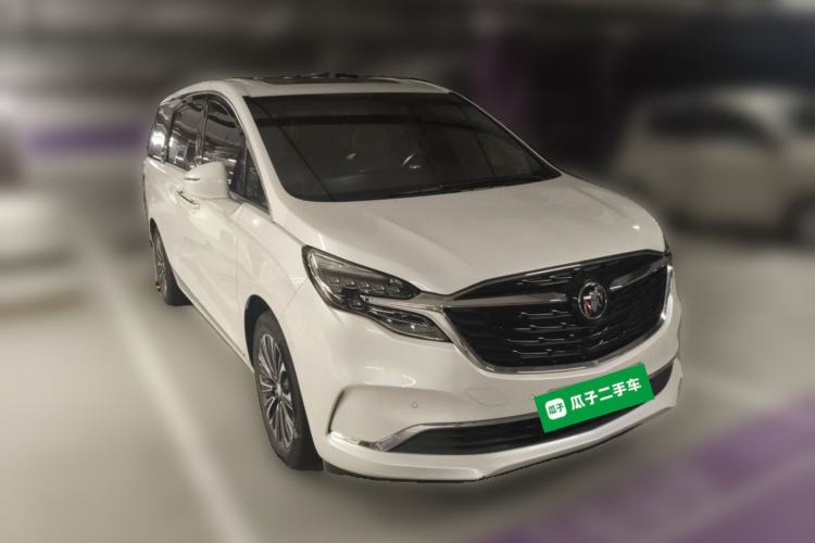 Used Buick GL8 2021 ES Landtrek 653T Smart Luxury Model Front Right 45 Deg