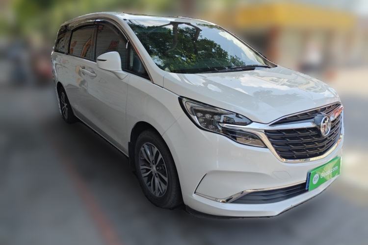 Used Buick GL8 2021 ES Landtrek 653T Comfort Edition Front Right 45 Deg
