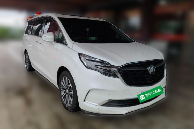 Used Buick GL8 2021 ES Landtrek 653T Luxury Model Front Right 45 Deg