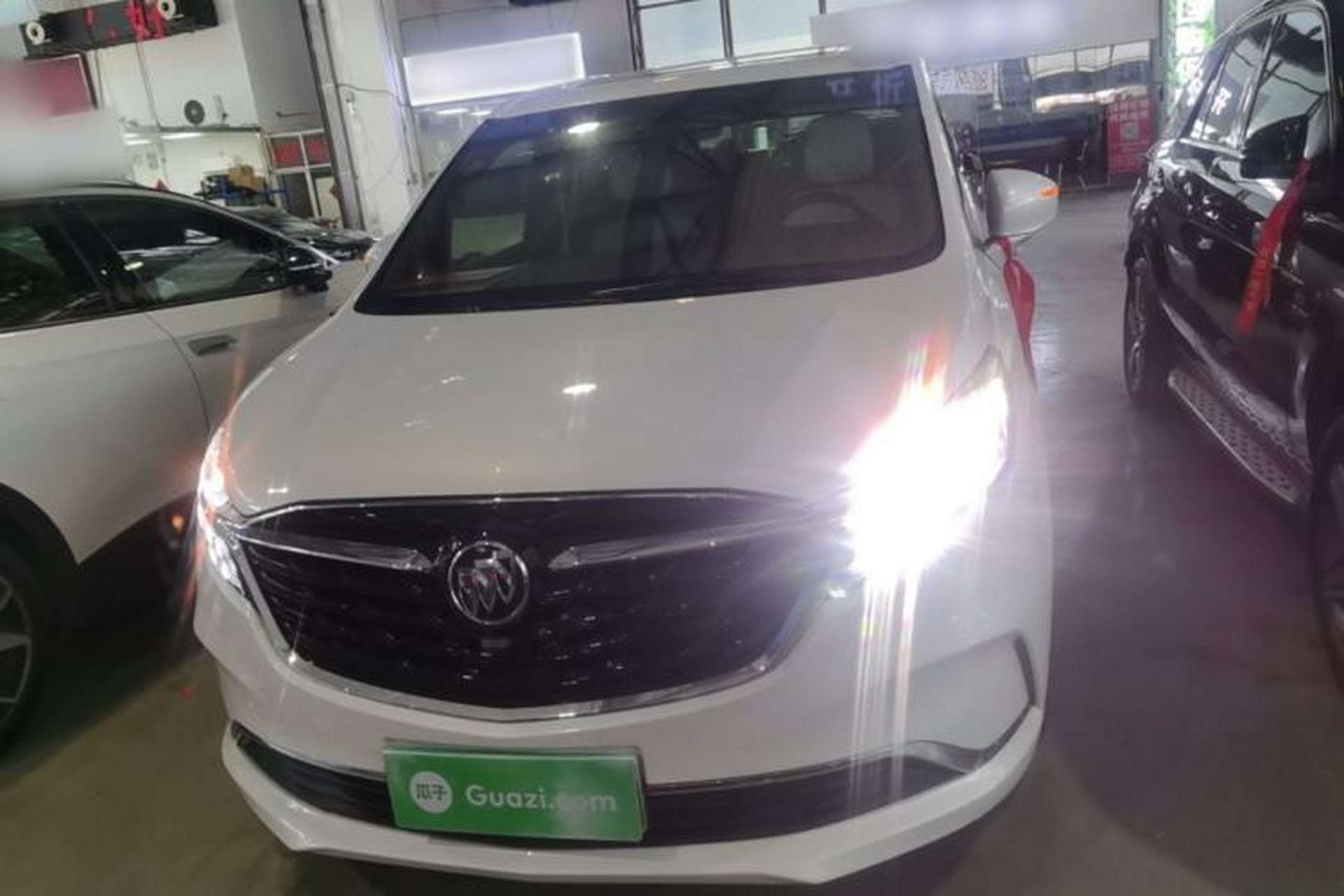 Used Buick GL8 2021 ES Landtrek 653T Comfort Edition Front