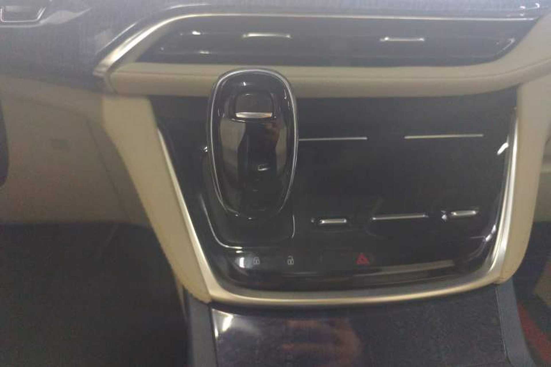Used Buick GL8 2021 ES Landtrek 653T Comfort Edition Gear Lever