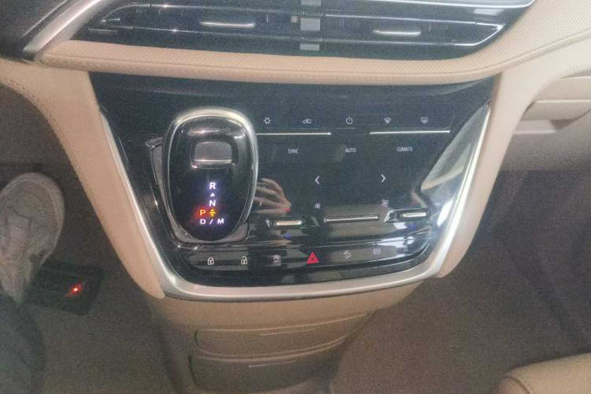 Used Buick GL8 2021 ES Landtrek 653T Luxury Model Gear Lever