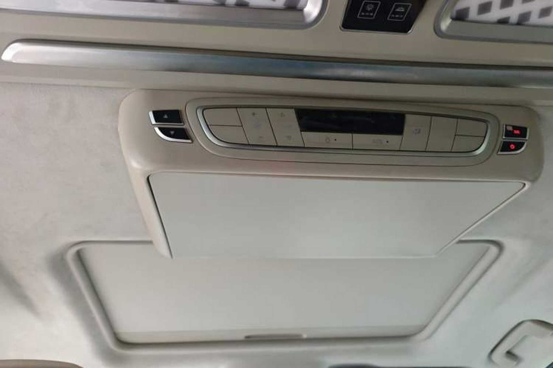 Used Buick GL8 2021 ES Landtrek 653T Comfort Edition Headliner