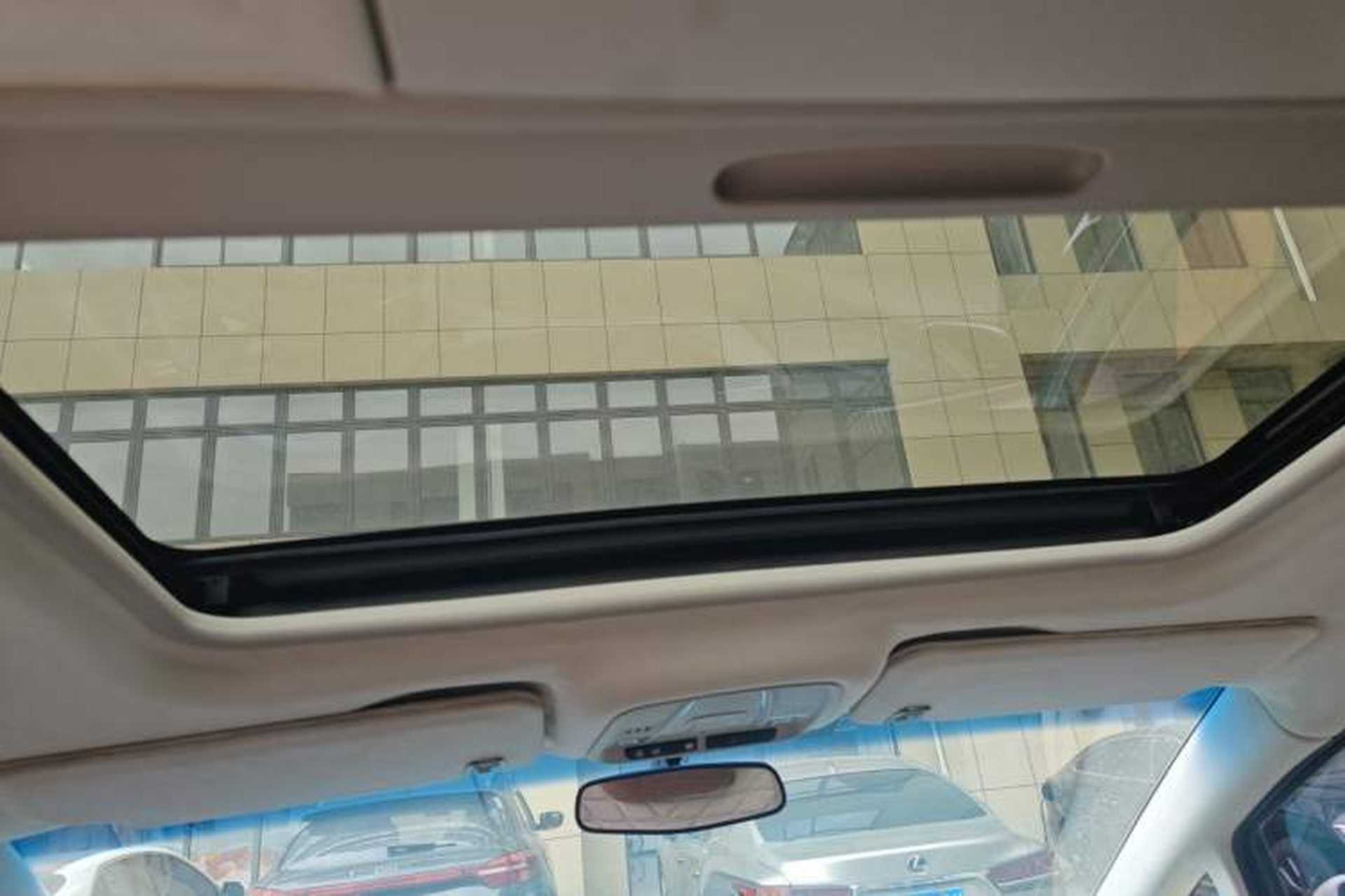 Used Buick GL8 2021 ES Landtrek 653T Comfort Edition Headliner