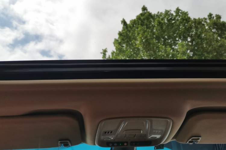 Used Buick GL8 2021 ES Land Cruiser 653T Luxury Edition Headliner