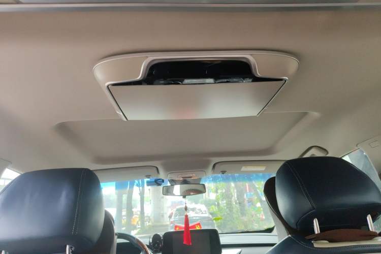 Used Buick GL8 2021 Land Cruiser Executive Class 652T Comfort Model Headliner