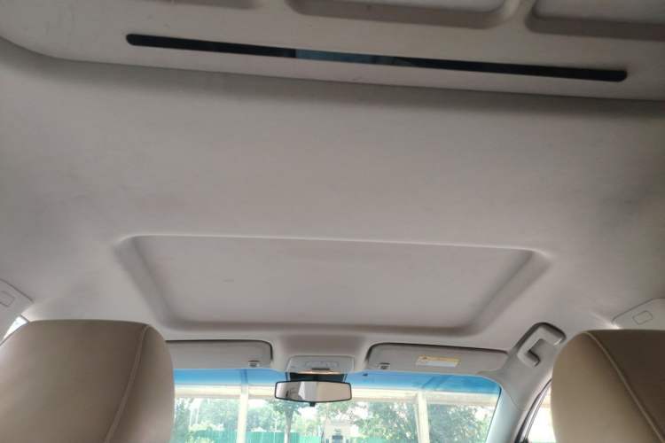 Used Buick GL8 2021 Land Cruiser Executive Class 652T Comfort Model Headliner