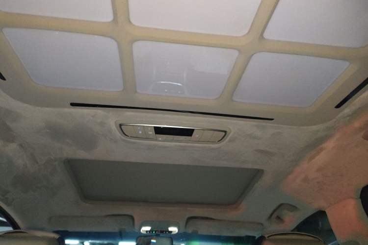 Used Buick GL8 2021 ES Landtrek 653T Comfort Edition Headliner