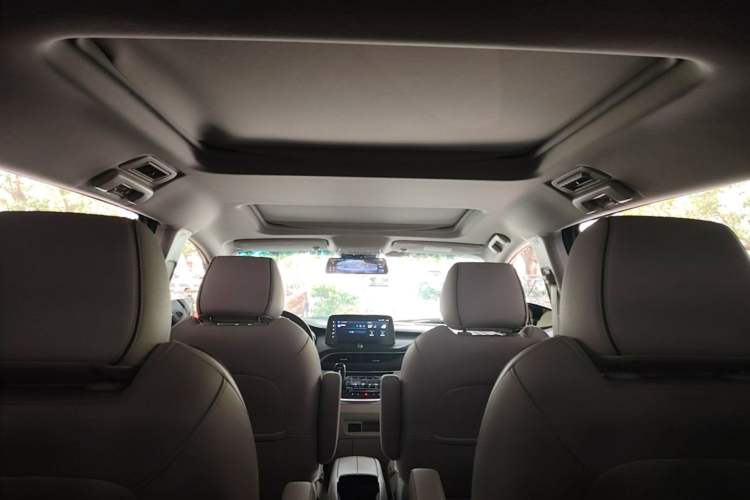 Used Buick GL8 2021 Land Cruiser Executive 652T Premium Model Headliner