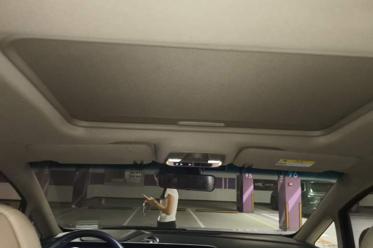 Used Buick GL8 2021 ES Landtrek 653T Smart Luxury Model Headliner