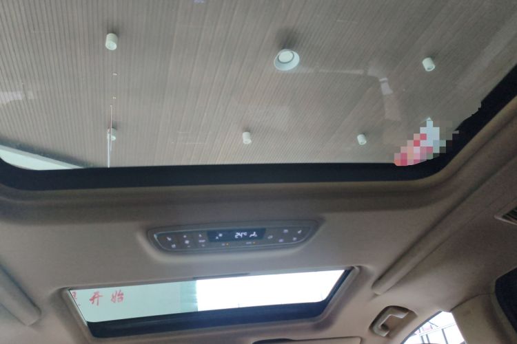 Used Buick GL8 2021 ES Landtrek 653T Luxury Model Headliner