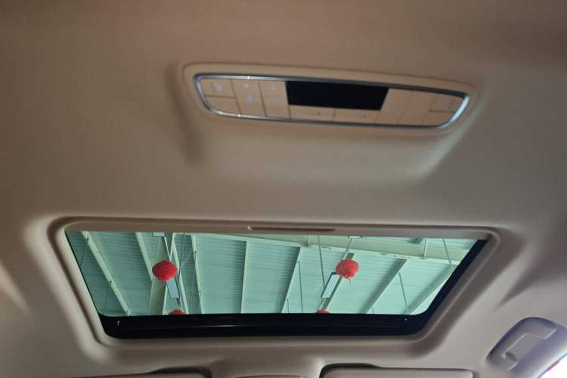 Used Buick GL8 2021 ES Land Cruiser 653T Luxury Edition Headliner