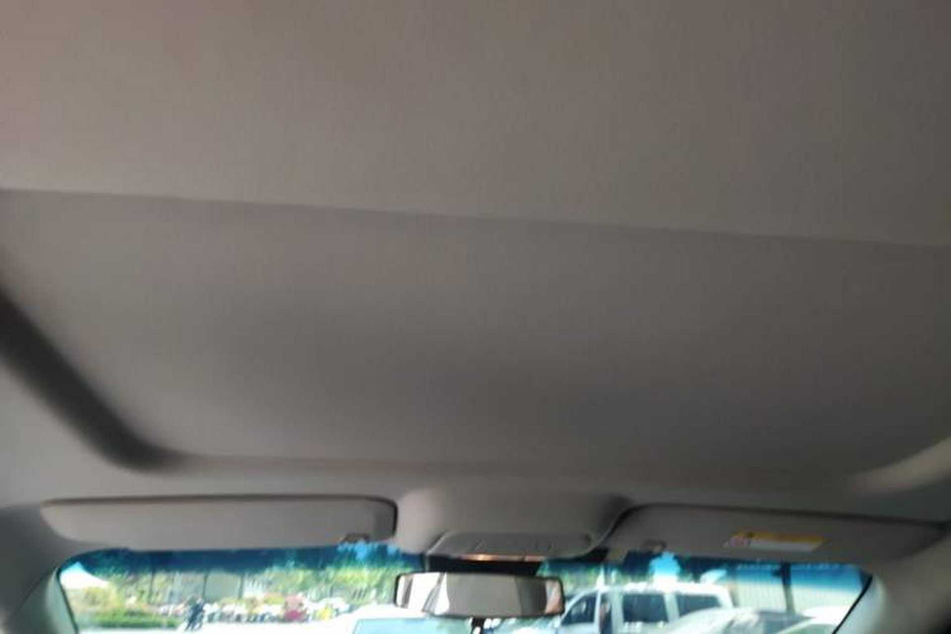 Used Buick GL8 2021 Land Cruiser Executive Class 652T Comfort Model Headliner