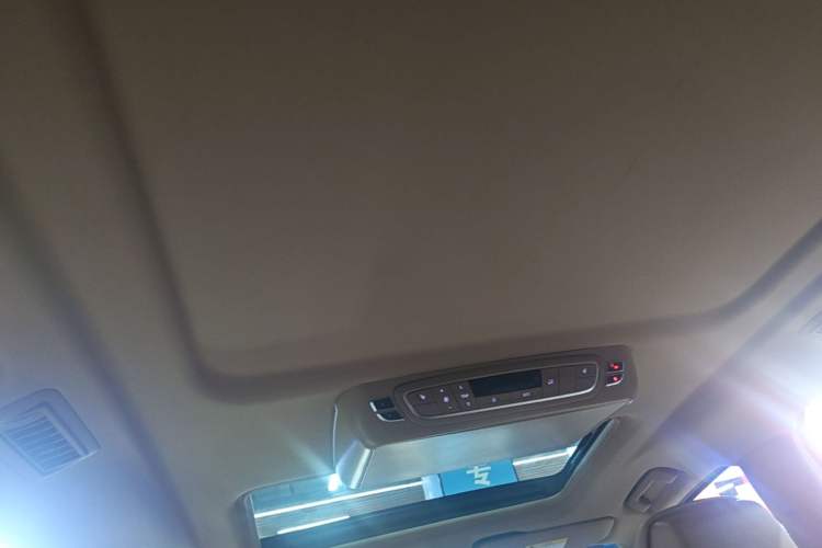 Used Buick GL8 2021 ES Land Cruiser 653T Luxury Edition Headliner