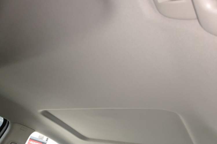 Used Buick GL8 2021 Land Cruiser Executive Class 652T Comfort Model Headliner
