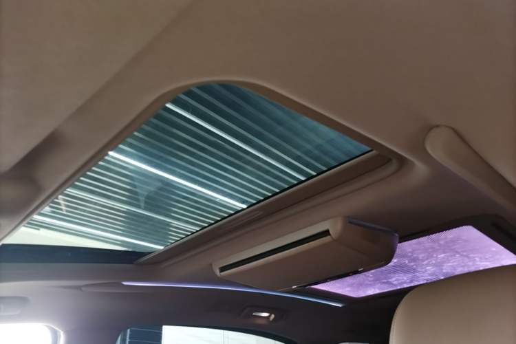 Used Buick GL8 2021 ES Land Cruiser 653T Luxury Edition Headliner