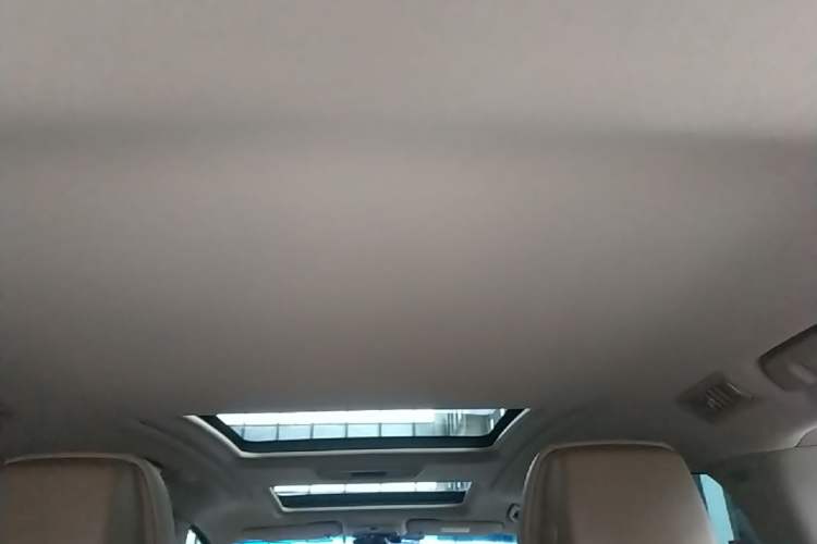 Used Buick GL8 2021 ES Landtrek 653T Luxury Model Headliner