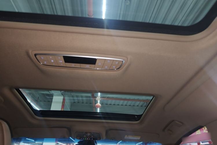 Used Buick GL8 2021 ES Land Cruiser 653T Flagship Model Headliner