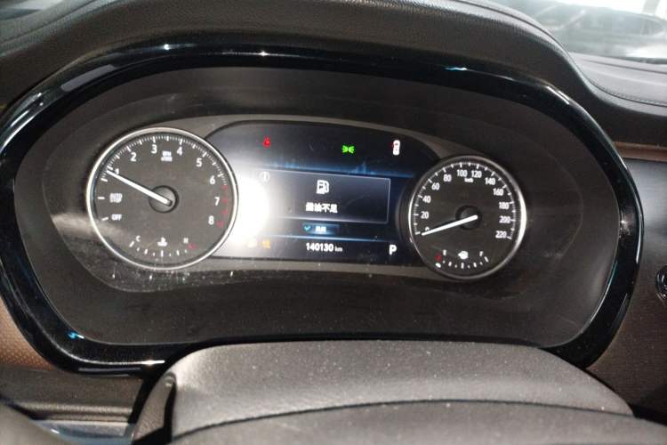 Used Buick GL8 2021 Land Cruiser Executive Class 652T Luxury Model Instrument Cluster