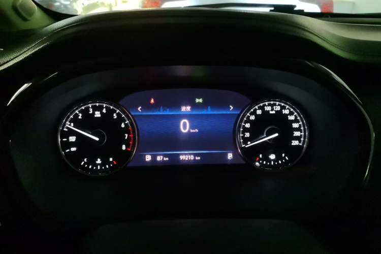 Used Buick GL8 2021 Land Cruiser Executive Class 652T Luxury Model Instrument Cluster