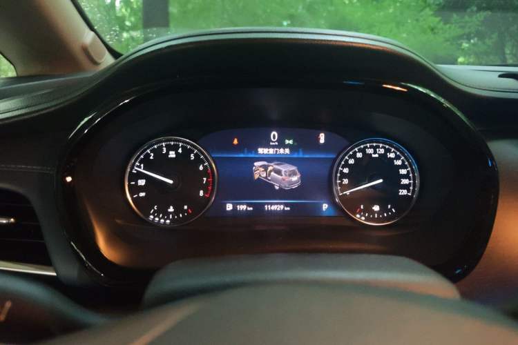 Used Buick GL8 2021 Land Cruiser Executive Class 652T Comfort Model Instrument Cluster