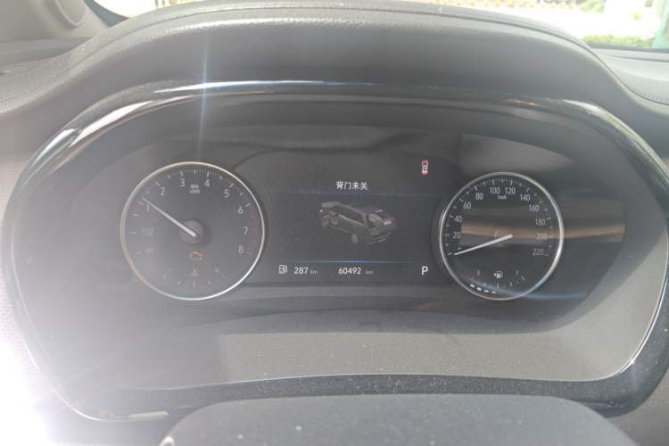 Used Buick GL8 2021 Land Cruiser Executive Class 652T Comfort Model Instrument Cluster