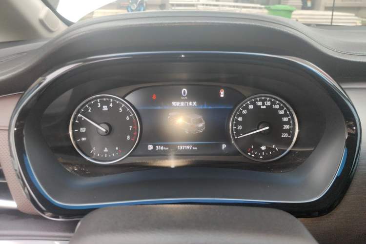 Used Buick GL8 2021 Land Cruiser Executive Class 652T Comfort Model Instrument Cluster