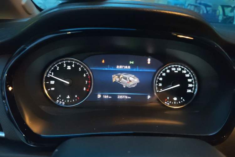 Used Buick GL8 2021 Land Cruiser Executive Class 652T Comfort Model Instrument Cluster