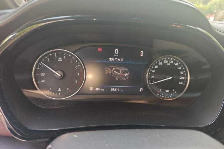 Used Buick GL8 2021 Land Cruiser Executive Class 652T Luxury Model Instrument Cluster