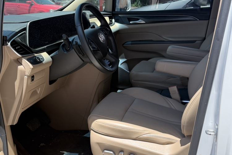 Used Buick GL8 2021 ES Land Cruiser 653T Luxury Edition Interior 1