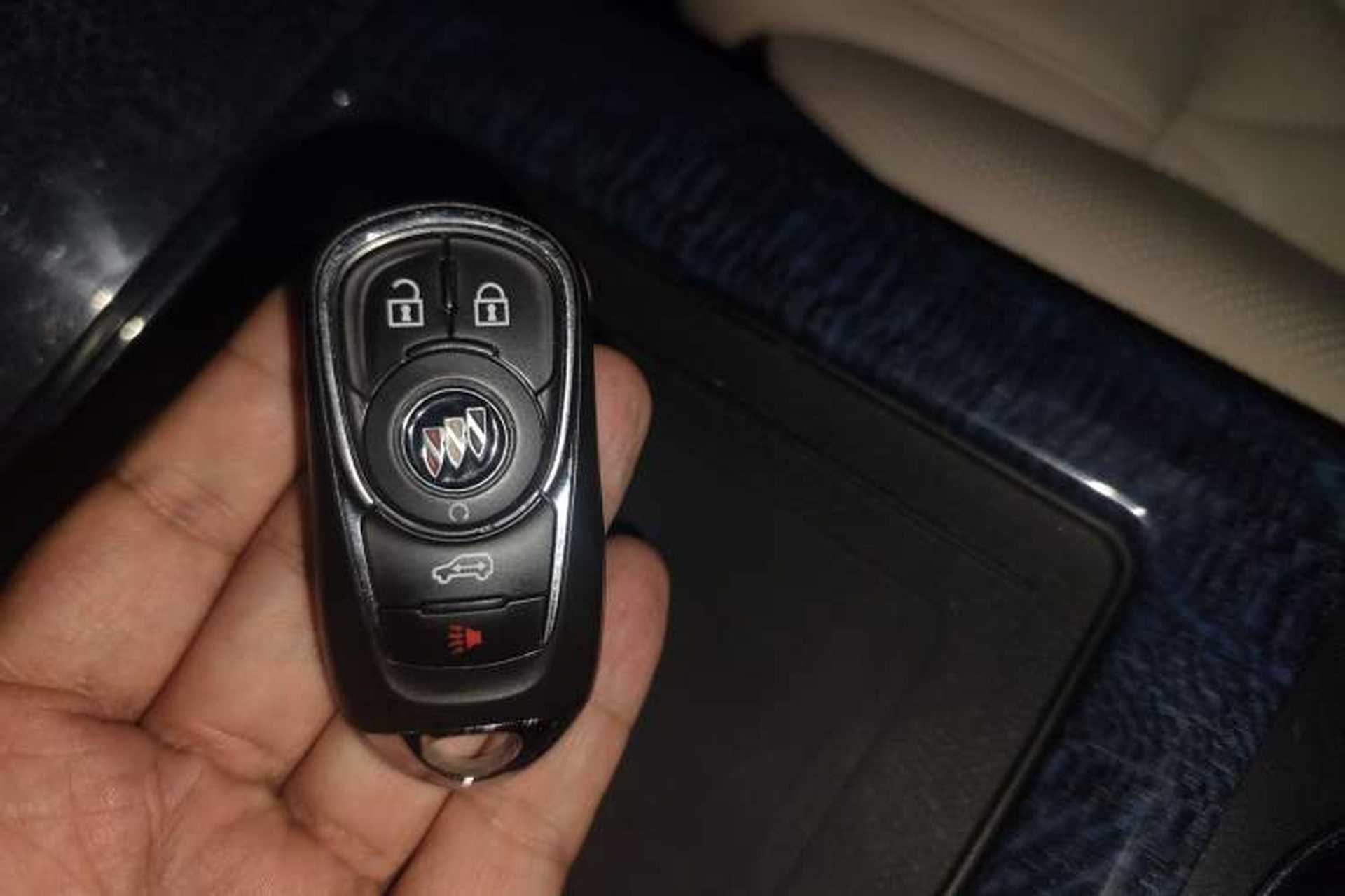 Used Buick GL8 2021 ES Landtrek 653T Comfort Edition Interior 1
