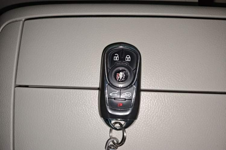 Used Buick GL8 2021 Land Cruiser Executive 652T Premium Model Interior 1