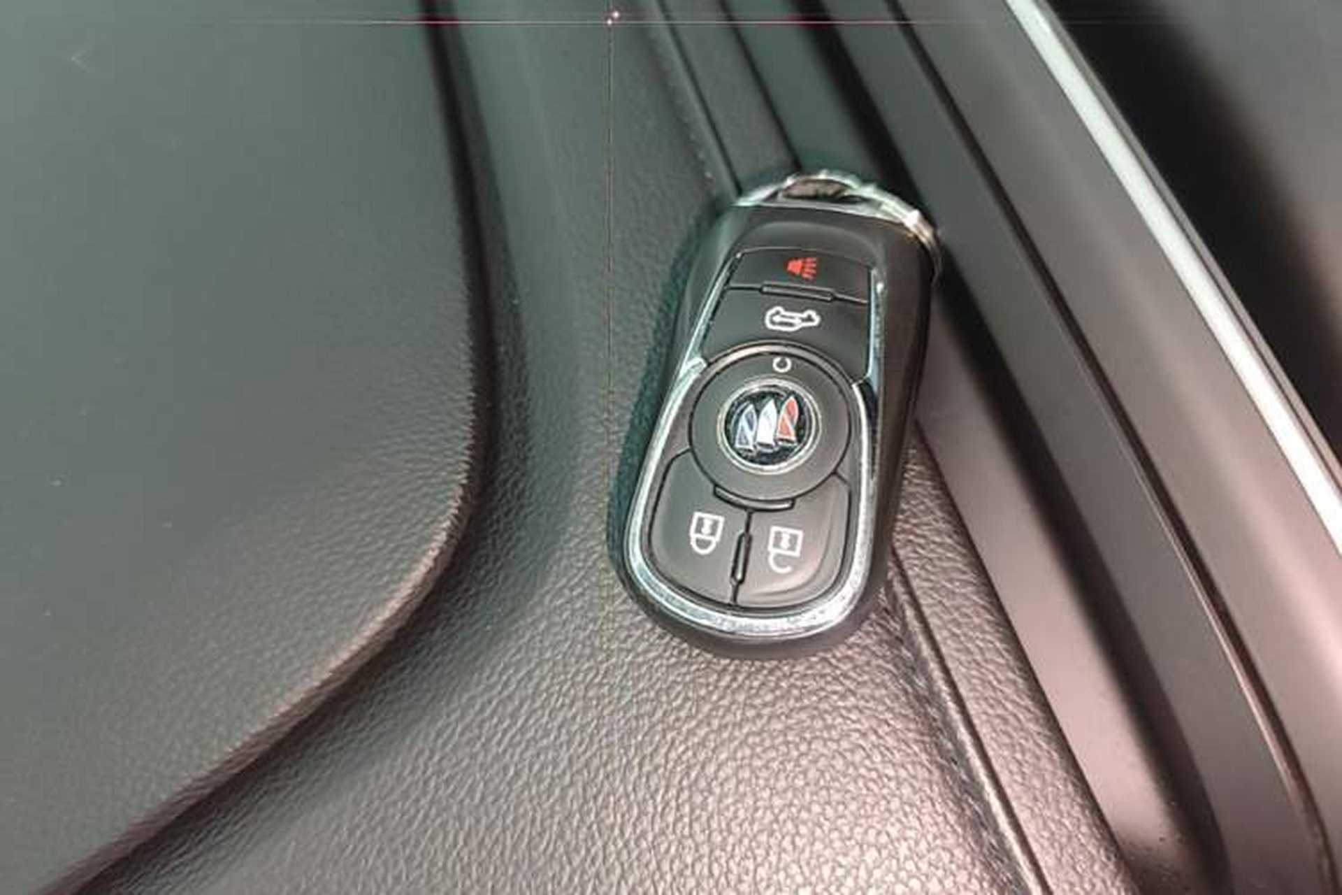 Used Buick GL8 2021 ES Landtrek 653T Comfort Edition Interior 1