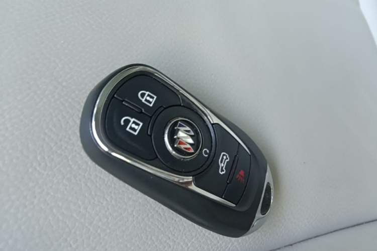 Used Buick GL8 2021 Land Cruiser Executive Class 652T Luxury Model Interior 1