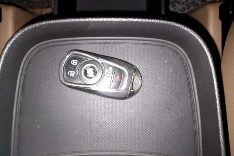 Used Buick GL8 2021 ES Land Cruiser 653T Luxury Edition Interior 1