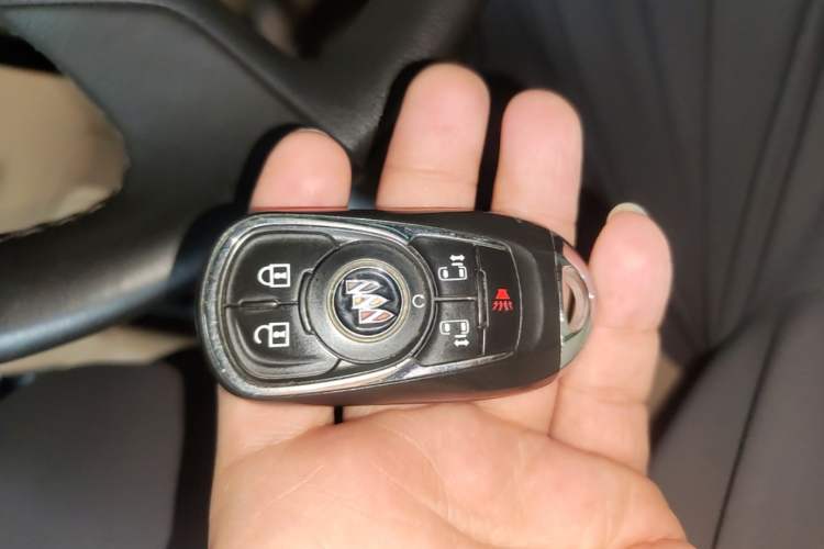 Used Buick GL8 2021 ES Land Cruiser 653T Luxury Edition Interior 1