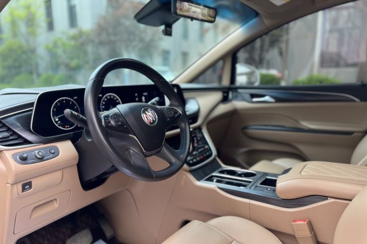 Used Buick GL8 2021 ES Land Cruiser 653T Luxury Edition Interior 2