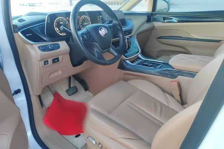 Used Buick GL8 2021 ES Land Cruiser 653T Luxury Edition Interior 2