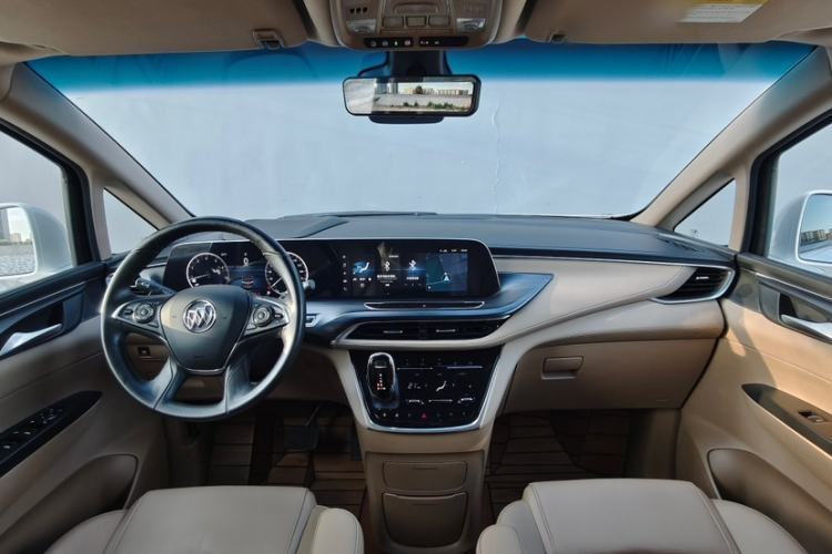 Used Buick GL8 2021 ES Land Cruiser 653T Luxury Edition Interior 2