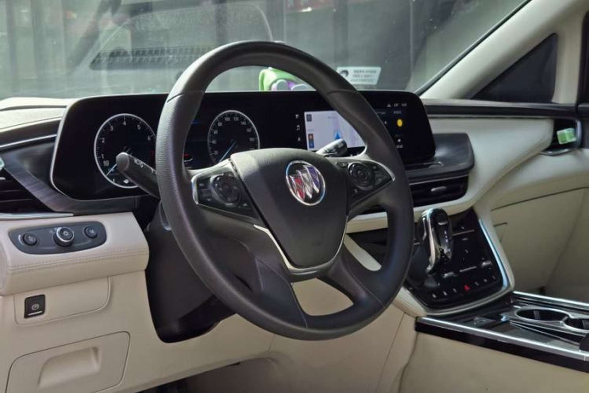 Used Buick GL8 2021 ES Landtrek 653T Comfort Edition Interior 3