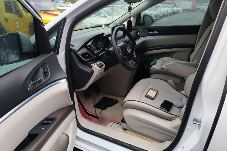 Used Buick GL8 2021 Land Cruiser Executive Class 652T Comfort Model Interior 3